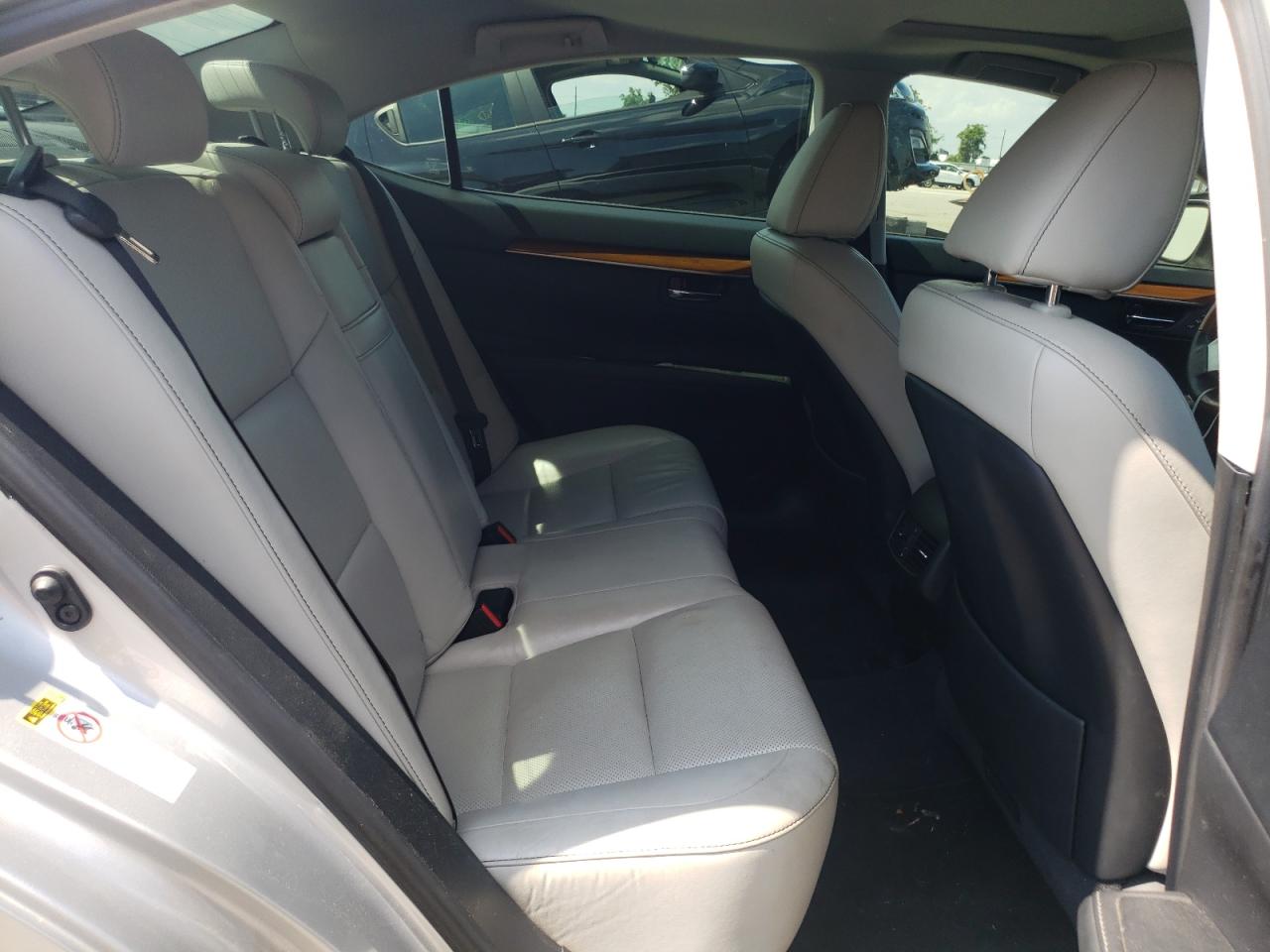 Photo 6 from auction – 2013 LEXUS ES 300H with VIN JTHBW1GG4D2025931