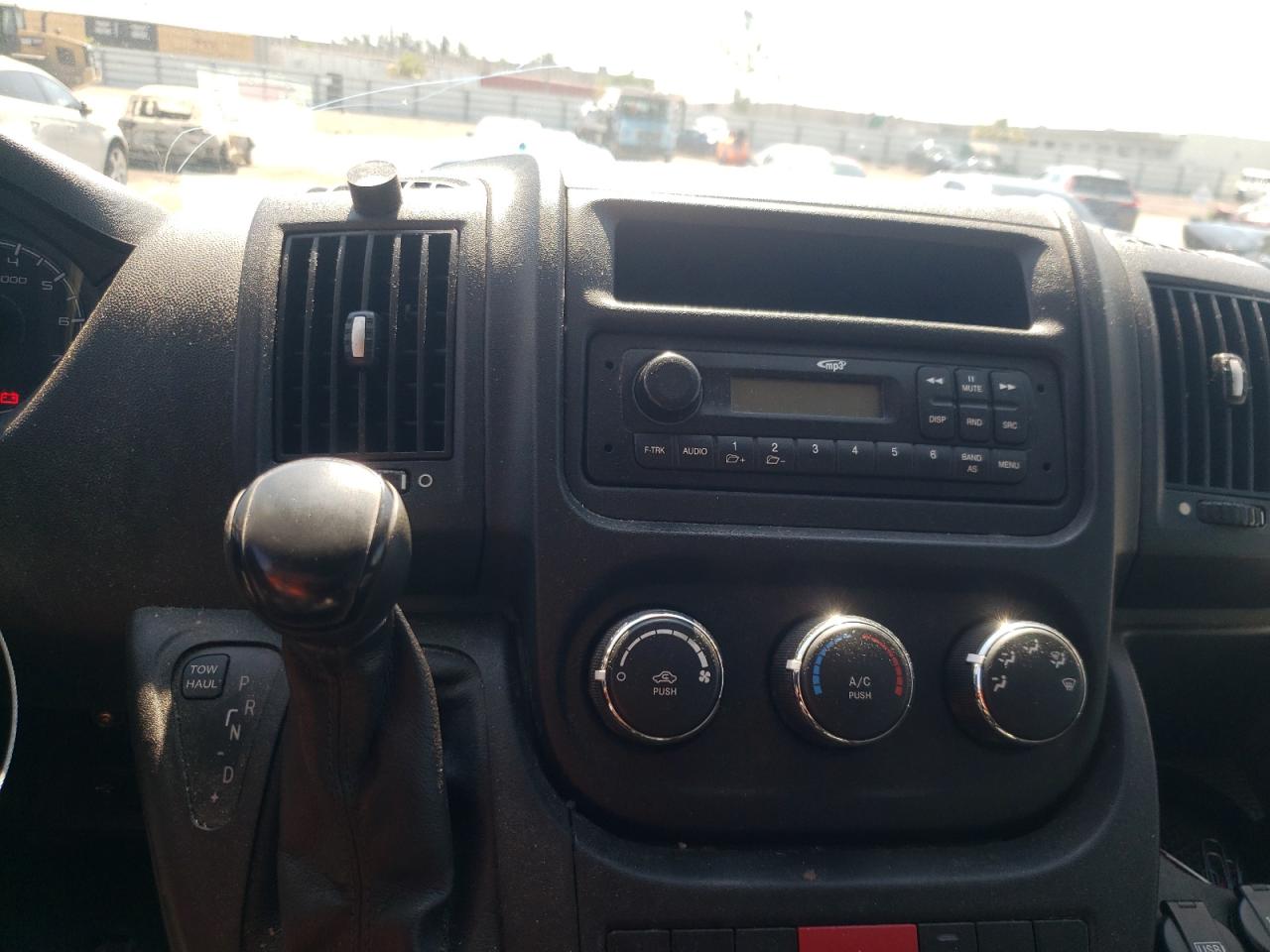 Photo 9 from auction – 2016 RAM PROMASTER with VIN 3C6TRVAG2GE105112