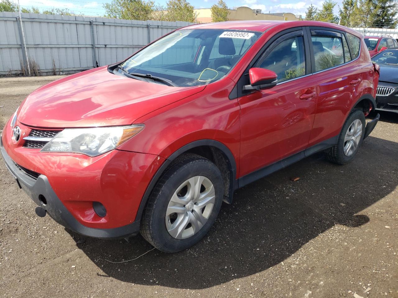 Photo 2 from auction – 2015 TOYOTA RAV4 LE with VIN 2T3ZFREV9FW131060