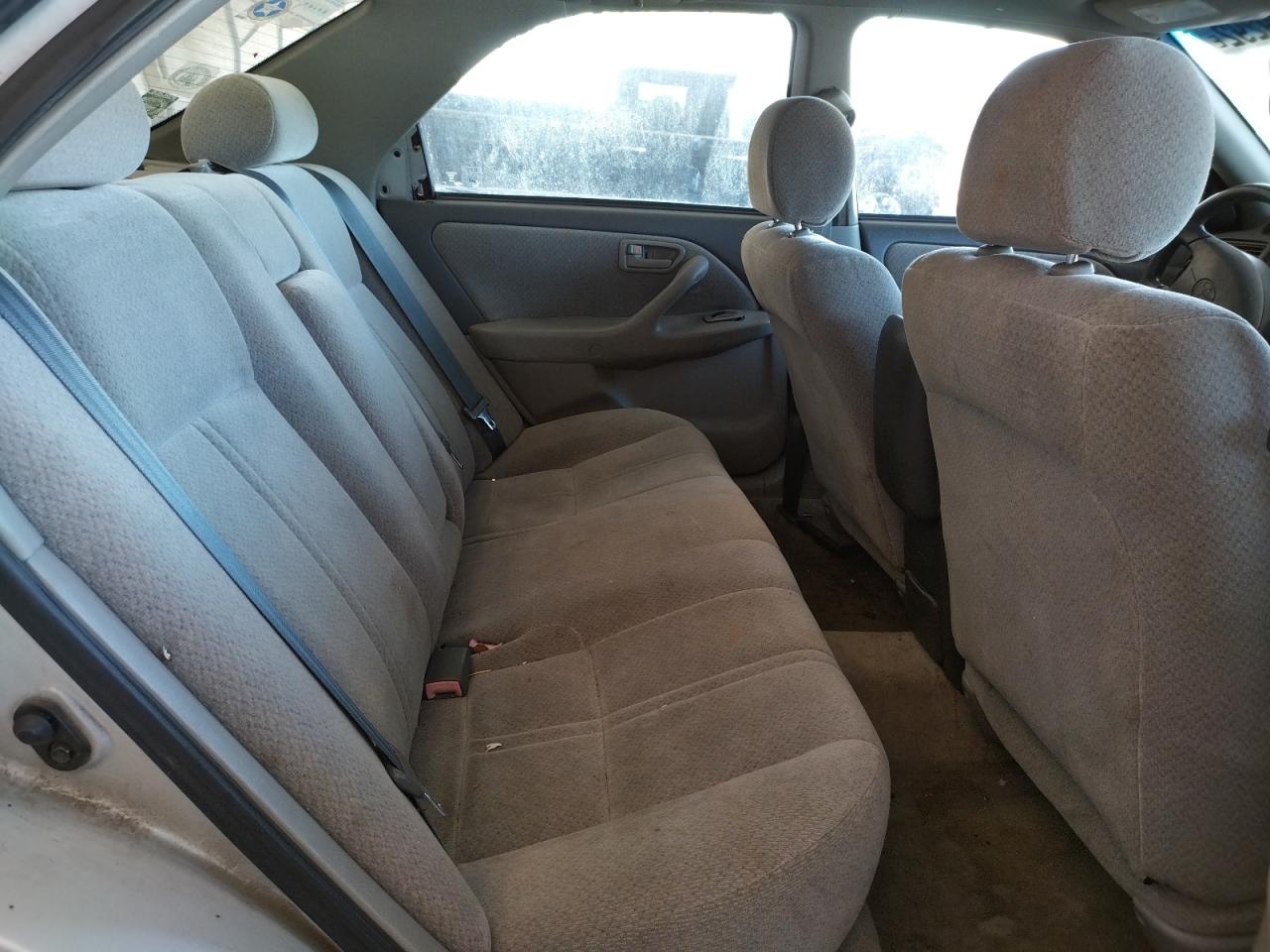 Photo 6 from auction – 2000 TOYOTA CAMRY with VIN 4T1BF28K7YU114392