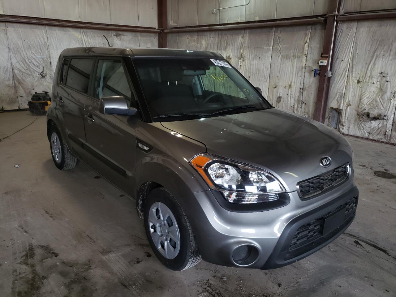 KIA SOUL 2013 with VIN KNDJT2A58D7543580 - Photo from auction