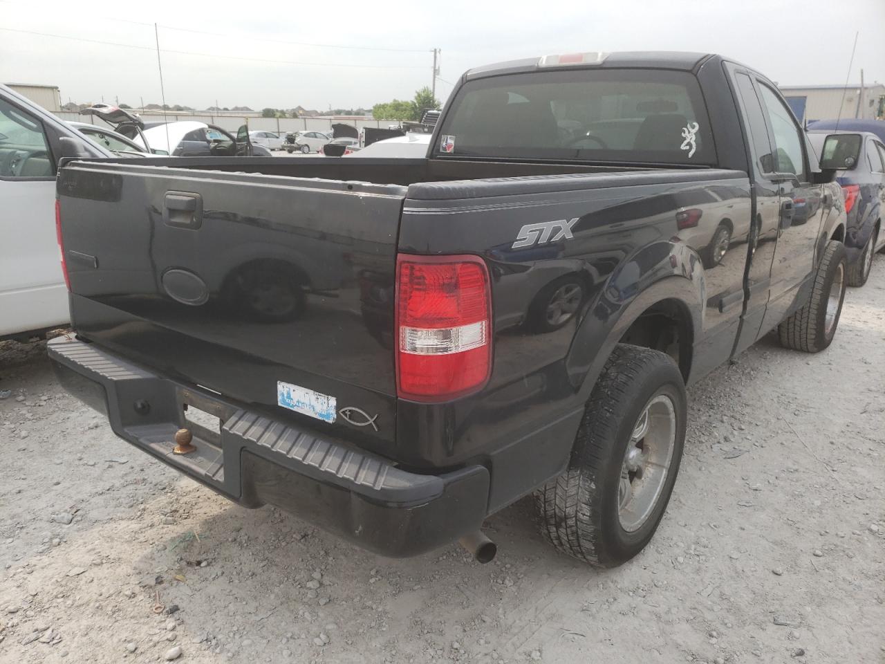 Photo 4 from auction – 2005 FORD F150 with VIN 1FTRF12275KE71391