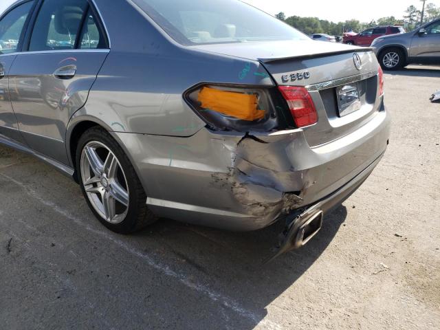 Photo 9 from auction – 2011 MERCEDES-BENZ E 350 with VIN WDDHF5GB8BA492575