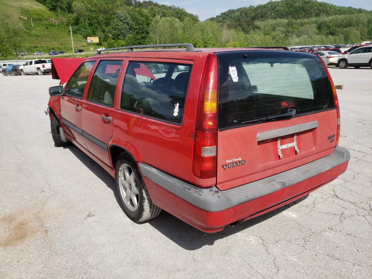Photo 13 from auction – 1996 VOLVO 850 BASE with VIN YV1LW555XT2241905