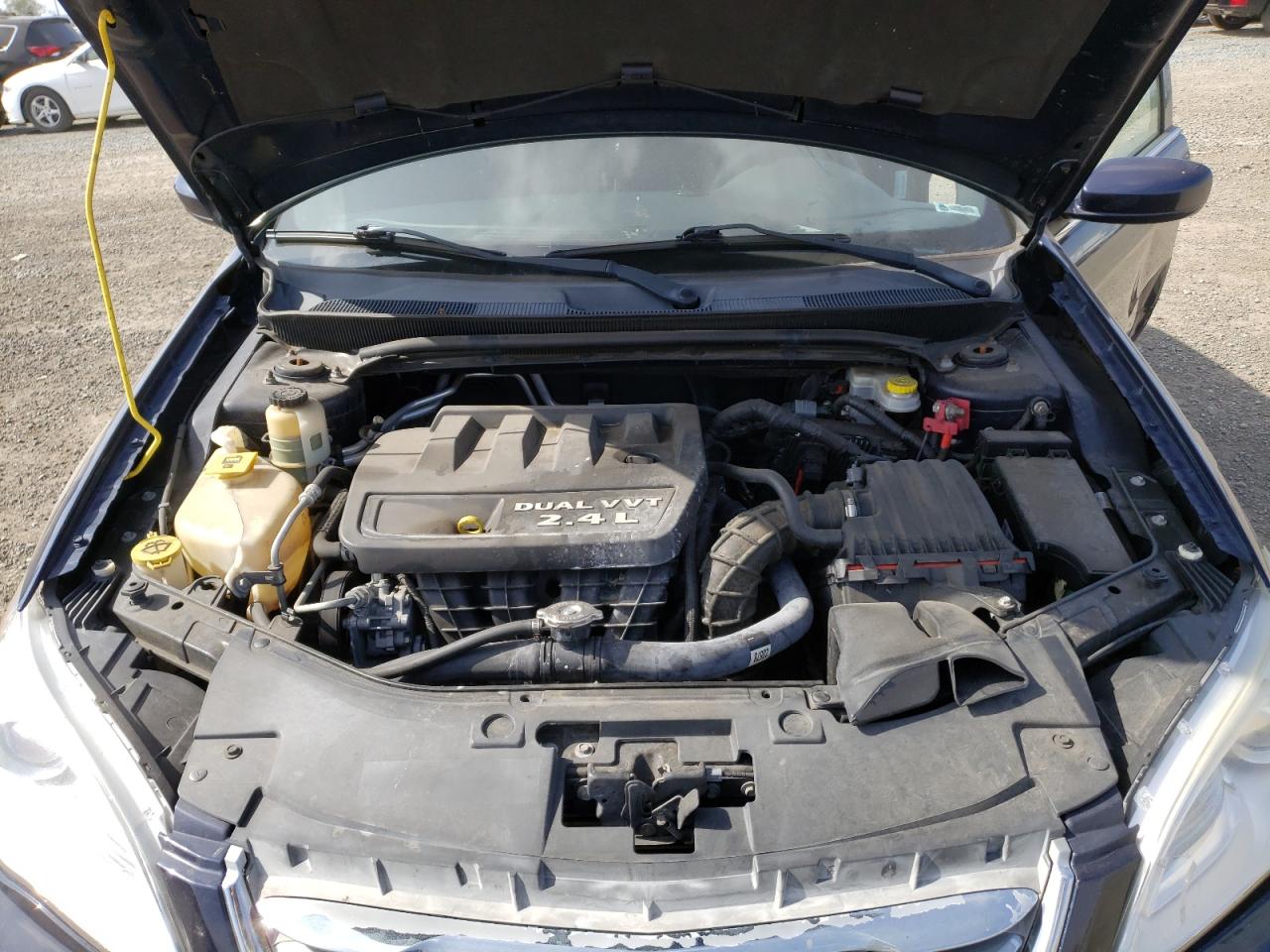 Photo 13 from auction – 2013 CHRYSLER 200 TOURIN with VIN 1C3CCBBBXDN694062