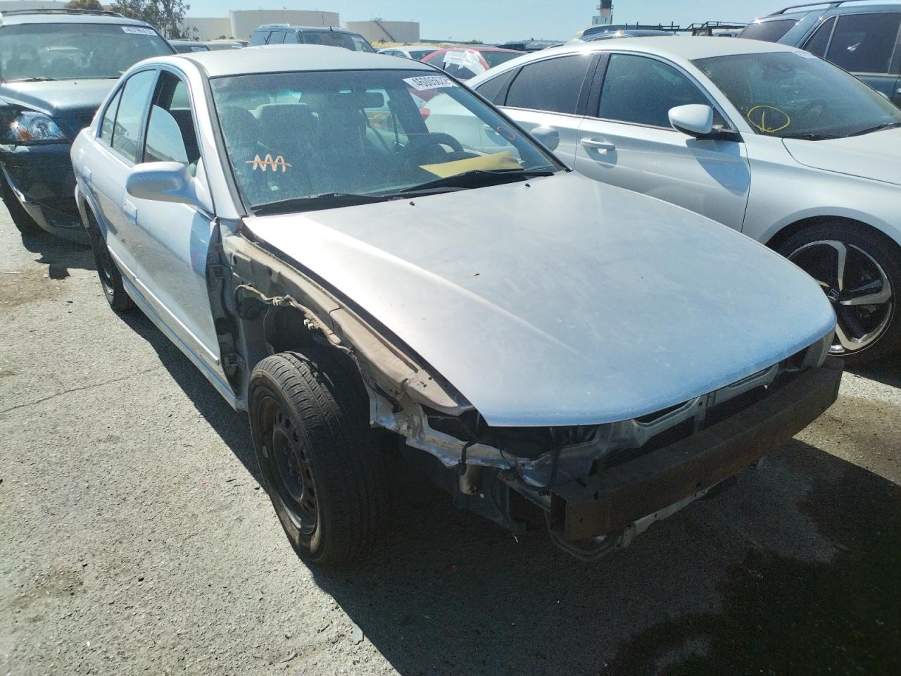 Photo 1 from auction – 2001 MITSUBISHI GALANT ES with VIN 4A3AA46G01E139902