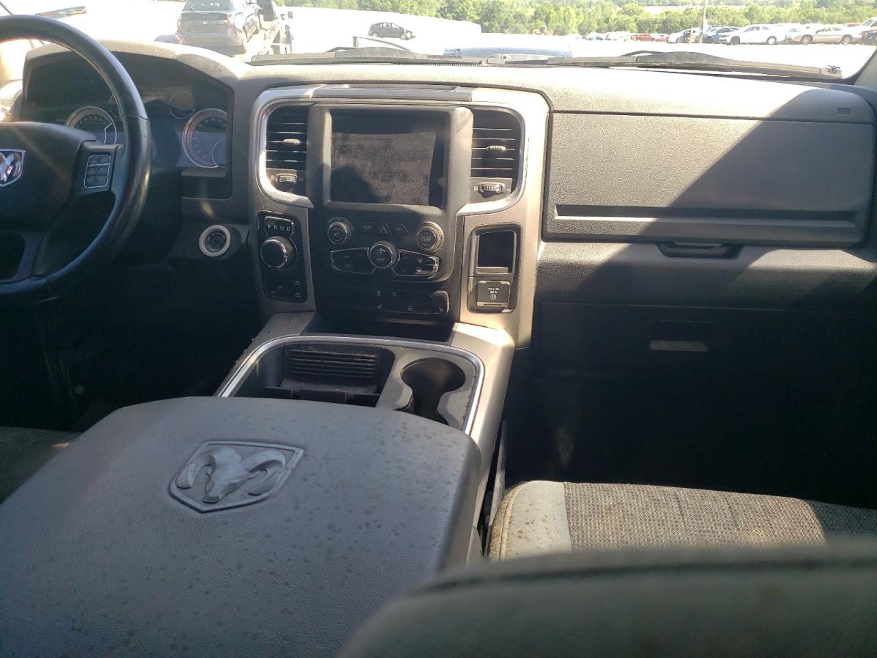 Photo 9 from auction – 2018 RAM 1500 SLT with VIN 1C6RR7LT0JS206721
