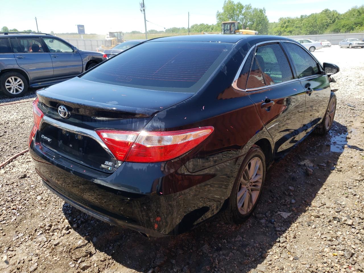 Photo 4 from auction – 2017 TOYOTA CAMRY LE with VIN 4T1BF1FK5HU340878
