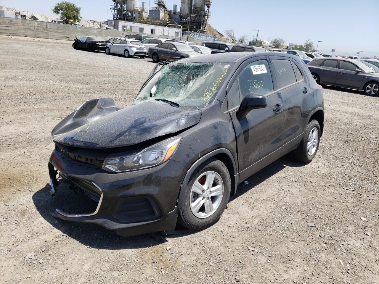 Photo 2 from auction – 2020 CHEVROLET TRAX LS with VIN KL7CJKSB1LB062288