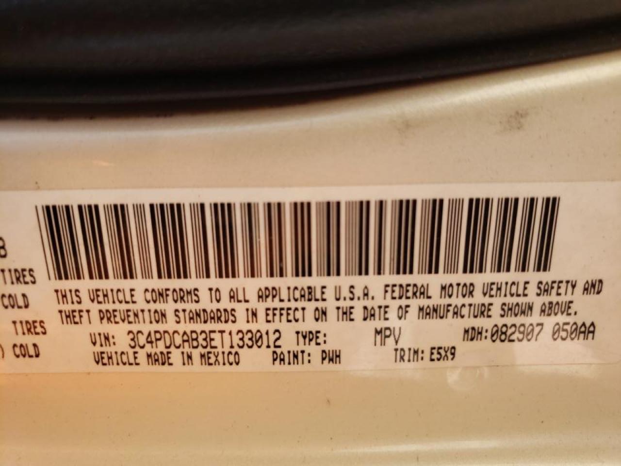 Photo 10 from auction – 2014 DODGE JOURNEY SE with VIN 3C4PDCAB3ET133012