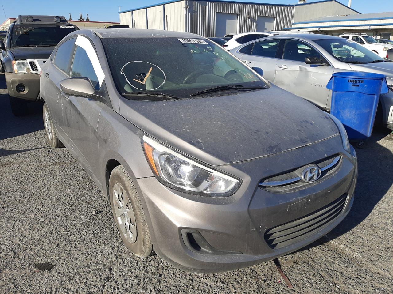 HYUNDAI ACCENT SE 2017 with VIN KMHCT4AE1HU378530 - Photo from auction