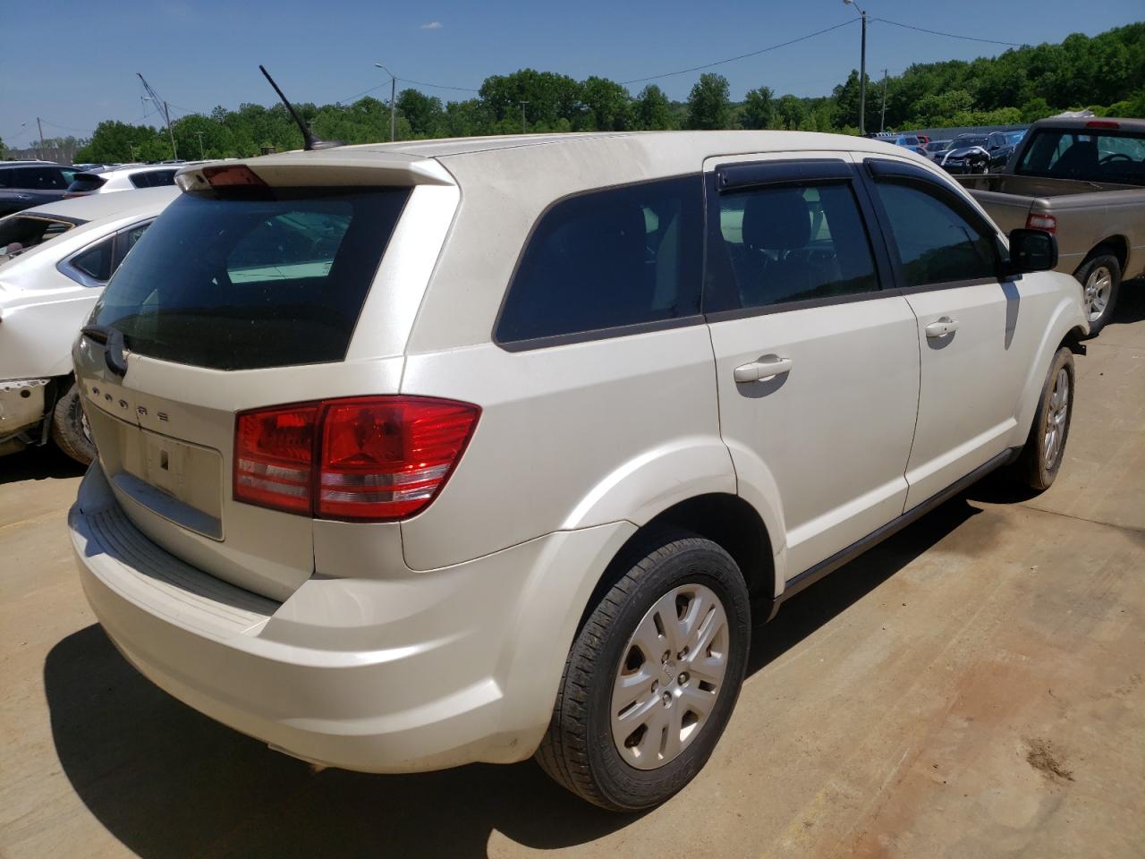 Фото 4 с аукциона – 2014 DODGE JOURNEY SE с VIN 3C4PDCAB3ET133012