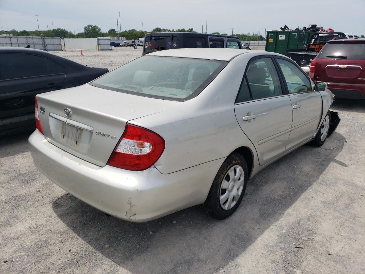 Photo 4 from auction – 2004 TOYOTA CAMRY LE with VIN 4T1BE32K34U923352