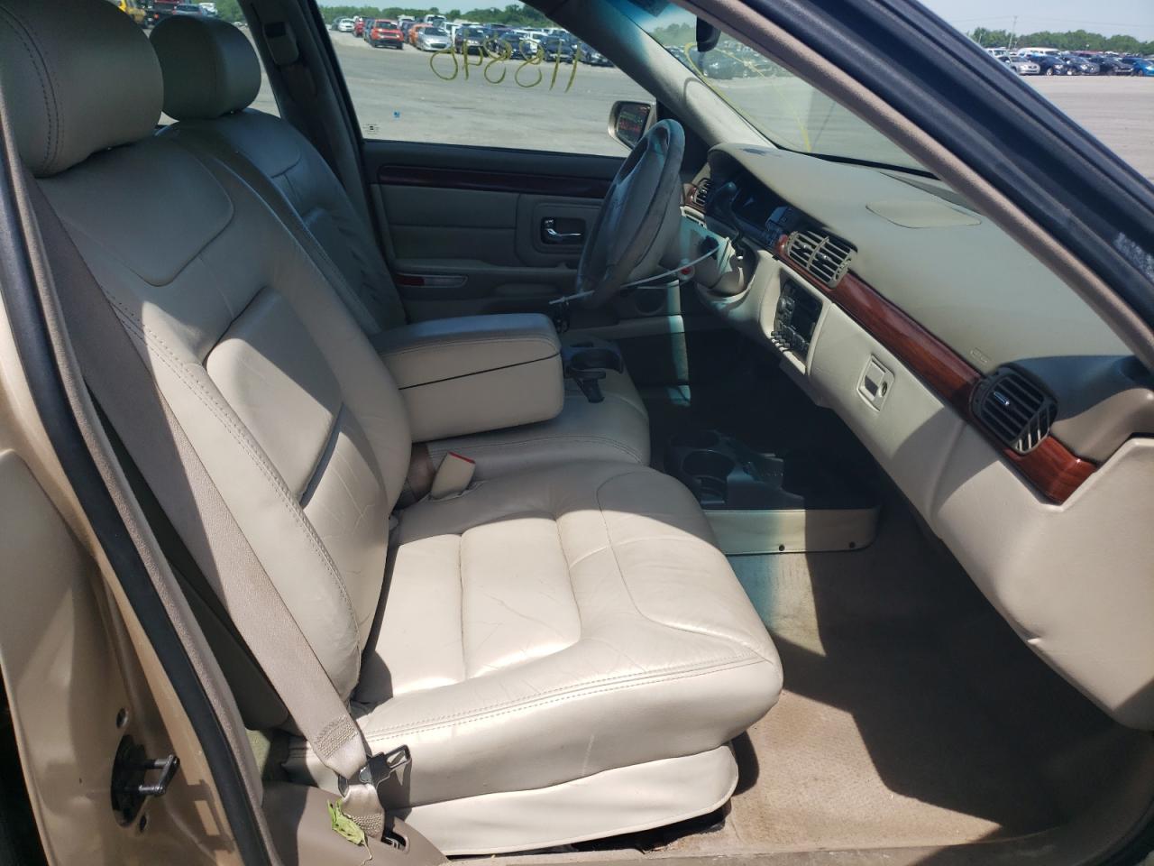 Photo 5 from auction – 1998 CADILLAC DEVILLE with VIN 1G6KD54Y6WU803376