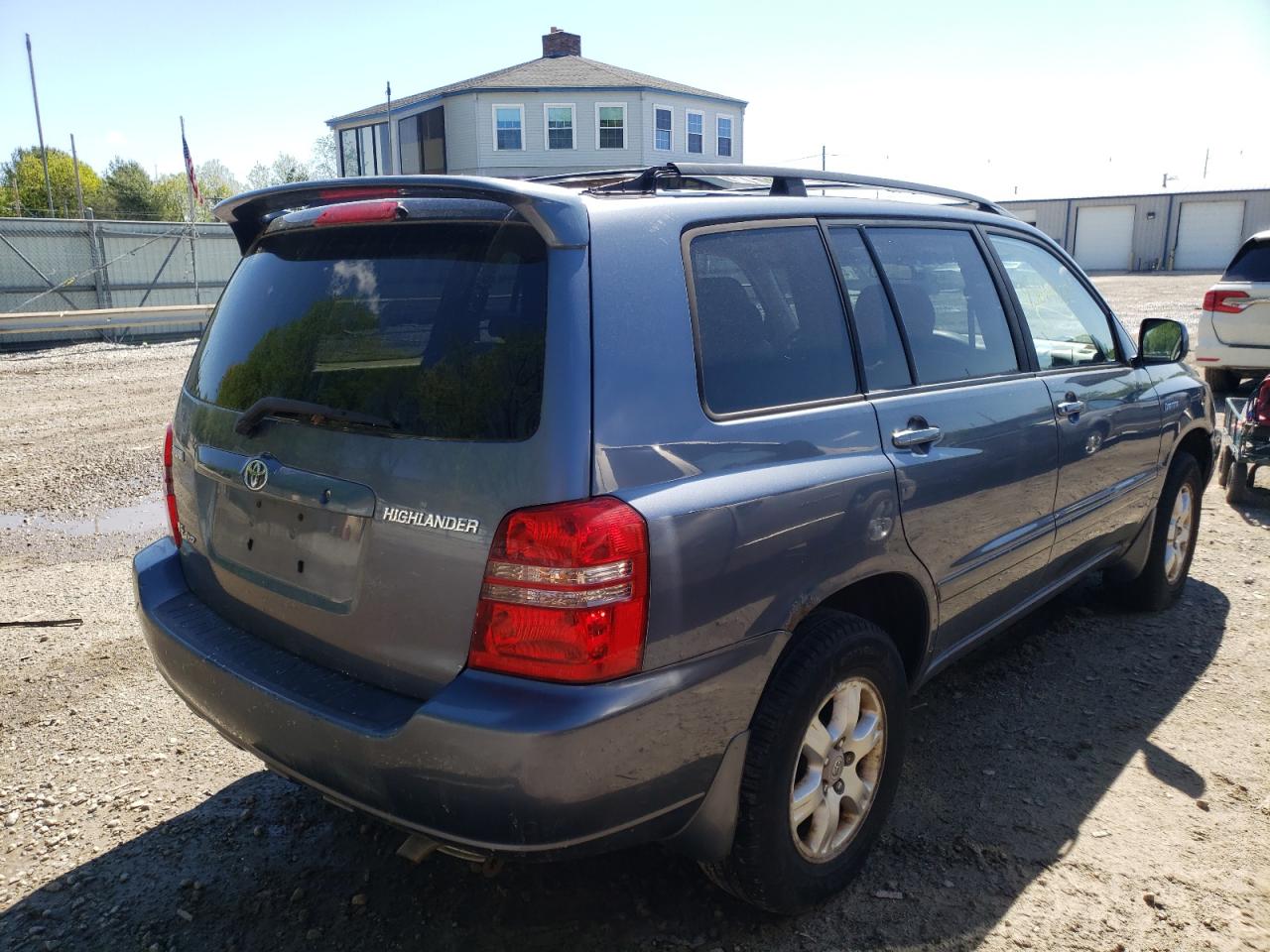 Photo 4 from auction – 2003 TOYOTA HIGHLANDER with VIN JTEHF21A830141015