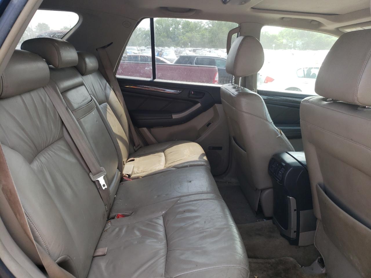 Photo 6 from auction – 2003 TOYOTA 4RUNNER LI with VIN JTEBT17R638004050