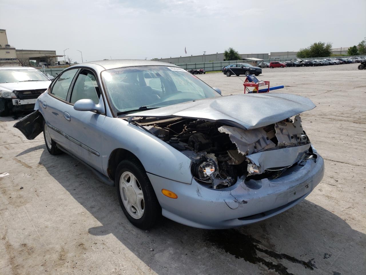 Photo 1 from auction – 1998 FORD TAURUS LX with VIN 1FAFP52U5WG195845