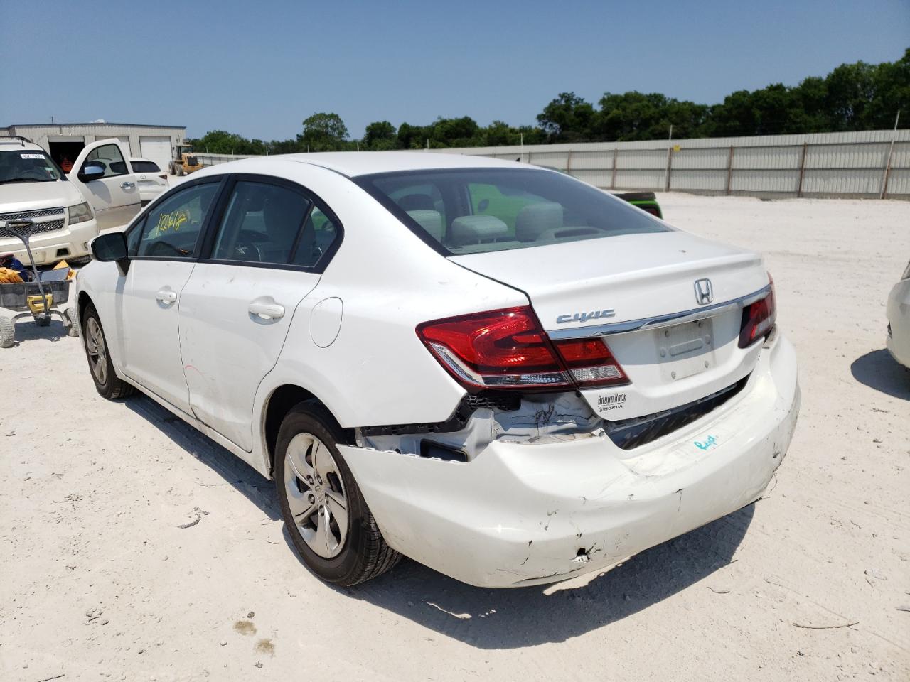 Photo 3 from auction – 2014 HONDA CIVIC LX with VIN 19XFB2F59EE055080