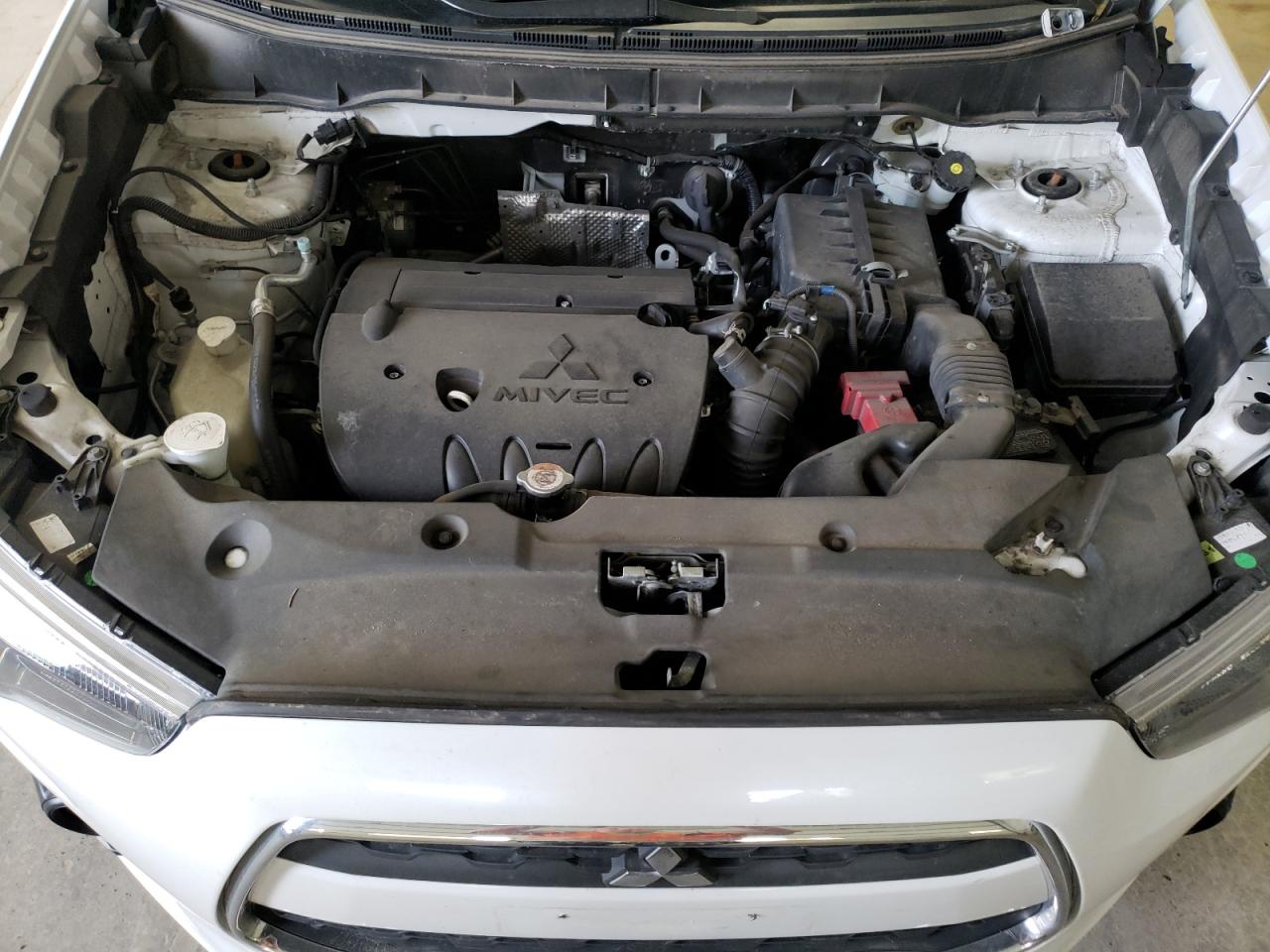 Photo 7 from auction – 2015 MITSUBISHI OUTLANDER with VIN 4A4AR4AU8FE013764