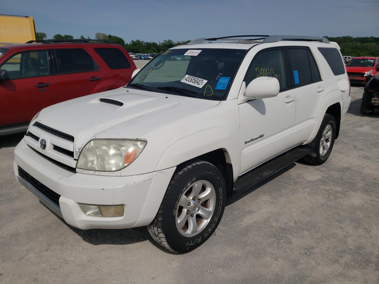 Photo 2 from auction – 2004 TOYOTA 4RUNNER SR with VIN JTEBU14RX48019895