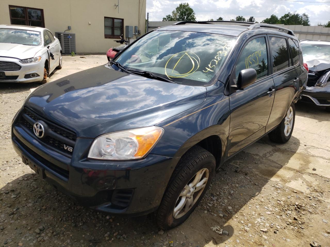 Photo 2 from auction – 2010 TOYOTA RAV4 with VIN 2T3BK4DV2AW034292