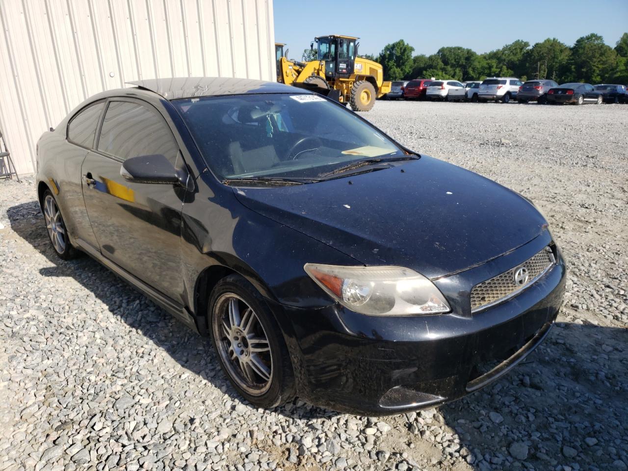 Photo 1 from auction – 2005 TOYOTA SCION TC with VIN JTKDE177450024569