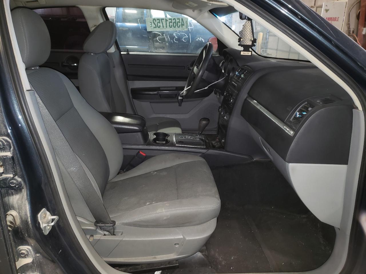 Photo 5 from auction – 2008 DODGE CHARGER with VIN 2B3KA43R58H117024
