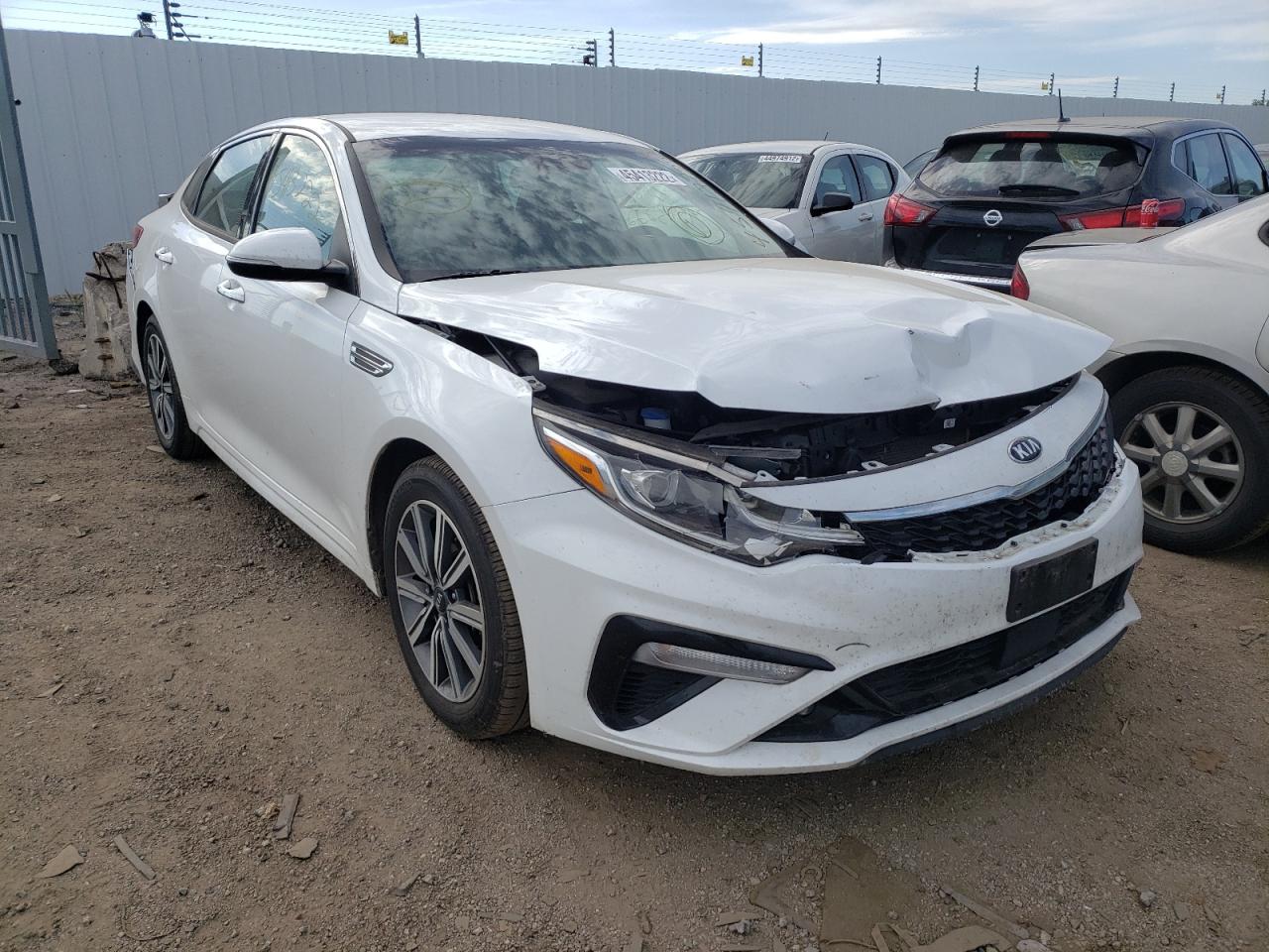 KIA OPTIMA EX 2019 with VIN 5XXGU4L11KG367344 - Photo from auction