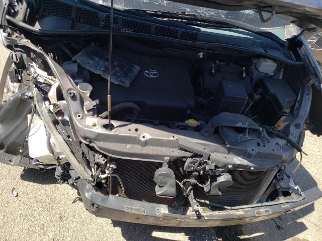 Photo 7 from auction – 2011 TOYOTA SIENNA XLE with VIN 5TDYK3DC2BS096815