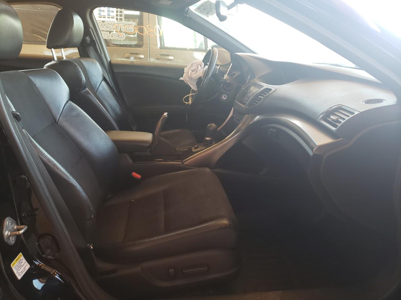 Photo 5 from auction – 2014 ACURA TSX SE with VIN JH4CU2F86EC002690
