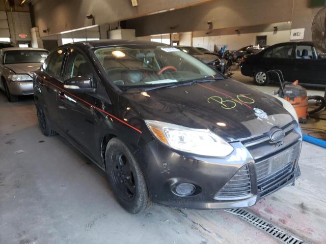 FORD FOCUS SE 2014 with VIN 1FADP3F21EL437203 - Photo from auction