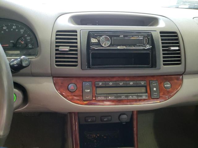 Photo 9 from auction – 2003 TOYOTA CAMRY LE with VIN JTDBE30K930142607