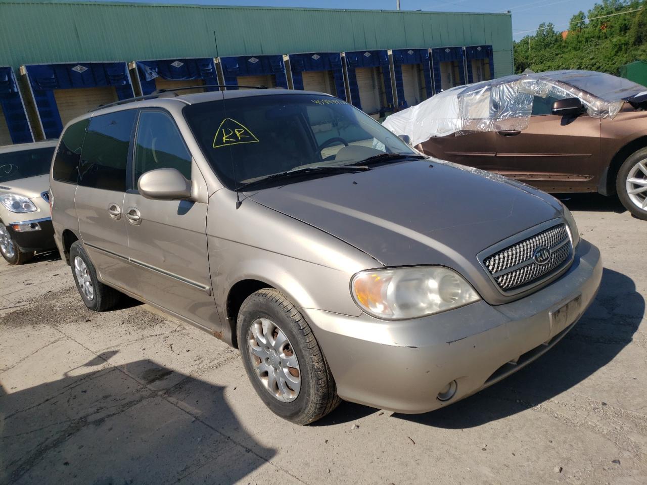 KIA SEDONA EX 2004 with VIN KNDUP131846573867 - Photo from auction