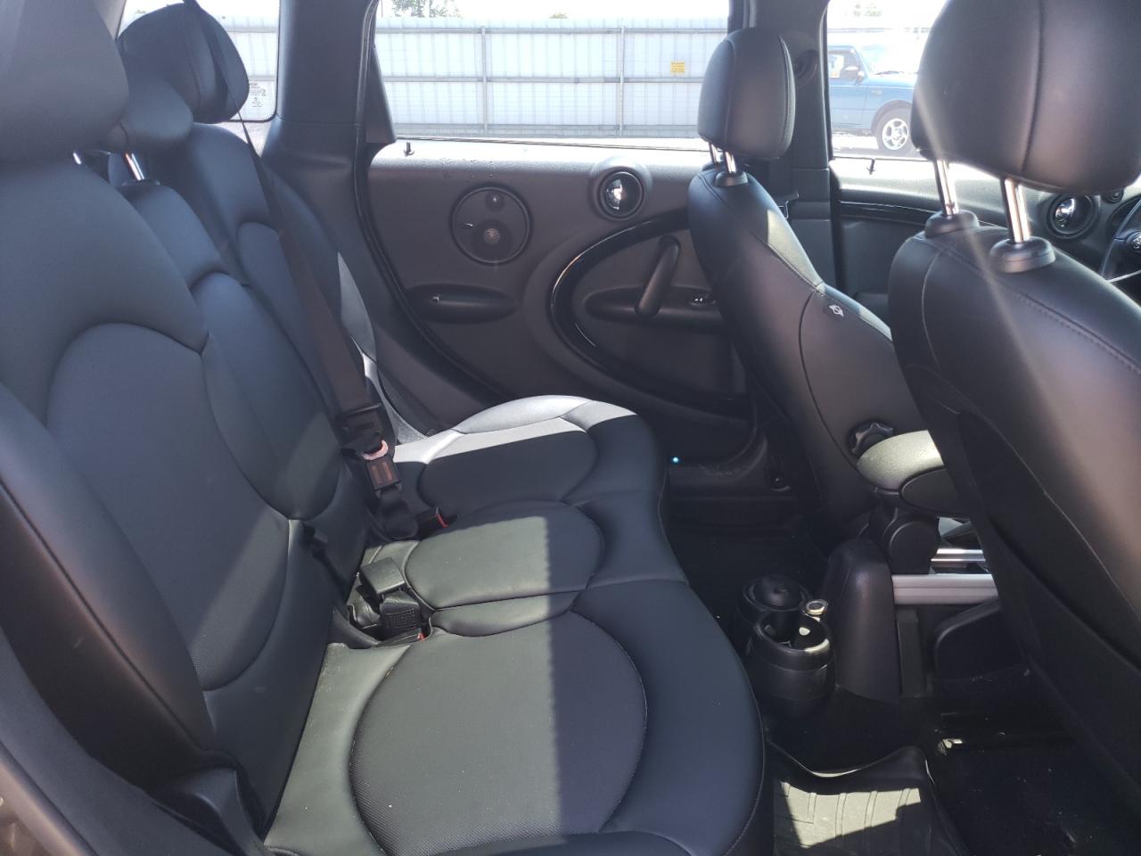 Photo 6 from auction – 2015 MINI COOPER S C with VIN WMWZC3C57FWP53115