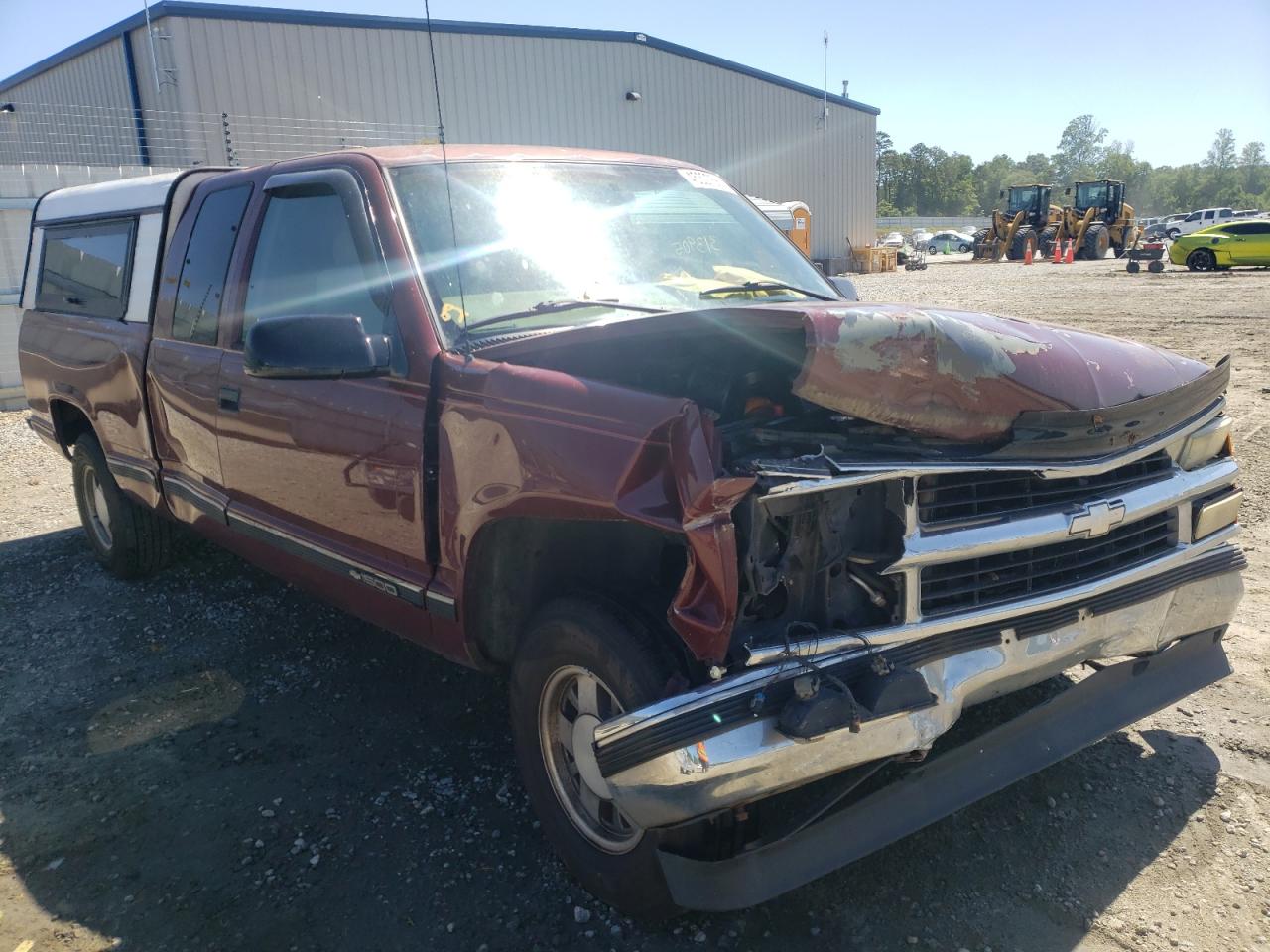 Photo 1 from auction – 1998 CHEVROLET GMT-400 C1 with VIN 1GBEC19RXWE145406