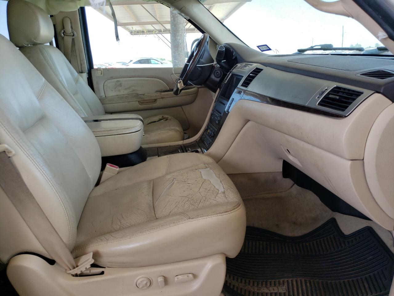 Photo 5 from auction – 2007 CADILLAC ESCALADE E with VIN 1GYFK66847R180023