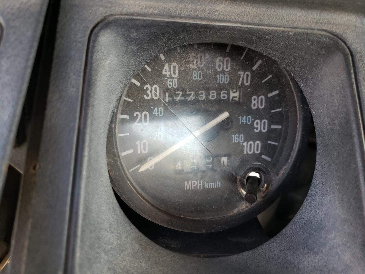 Photo 8 from auction – 1991 JEEP WRANGLER / with VIN 2J4FY29S2MJ154720