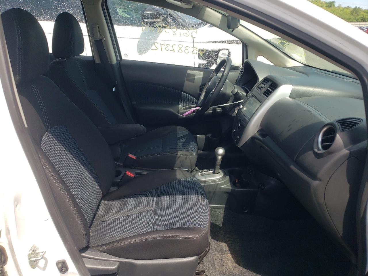 Photo 5 from auction – 2019 NISSAN VERSA NOTE with VIN 3N1CE2CPXKL354135