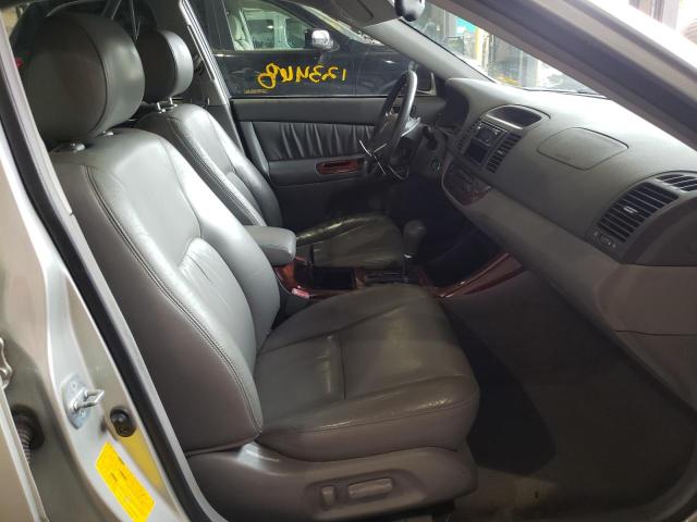 Photo 5 from auction – 2003 TOYOTA CAMRY LE with VIN JTDBE30K930142607