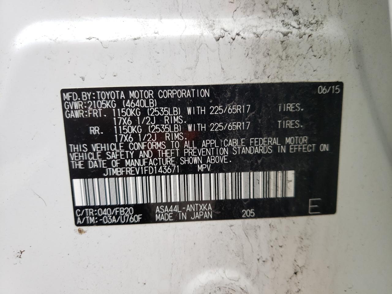 Photo 10 from auction – 2015 TOYOTA RAV4 LE with VIN JTMBFREV1FD143671