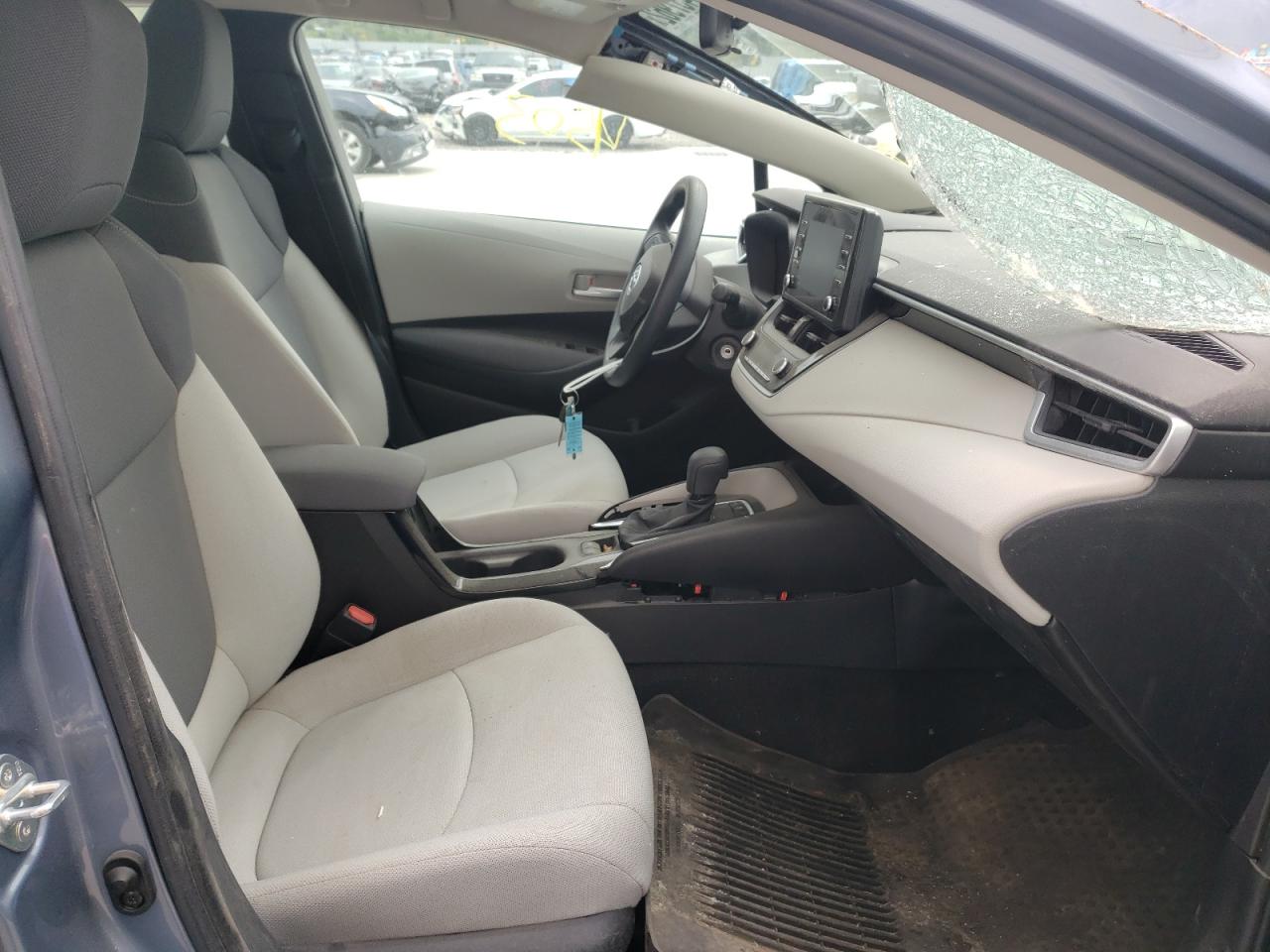 Photo 5 from auction – 2020 TOYOTA COROLLA L with VIN 5YFDPRAEXLP127652