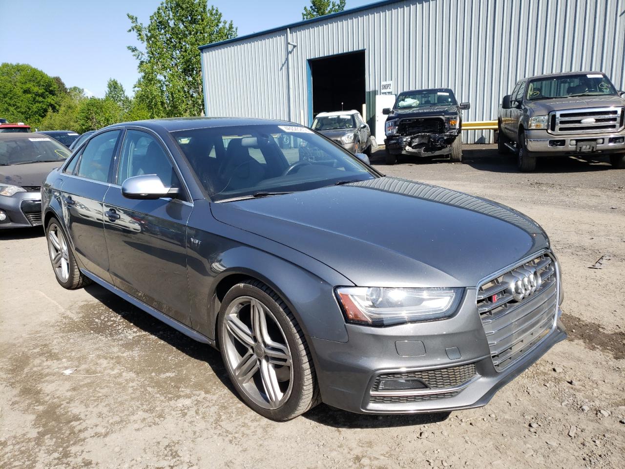 AUDI S4 PREMIUM 2014 with VIN WAUBGAFLXEA041097 - Photo from auction