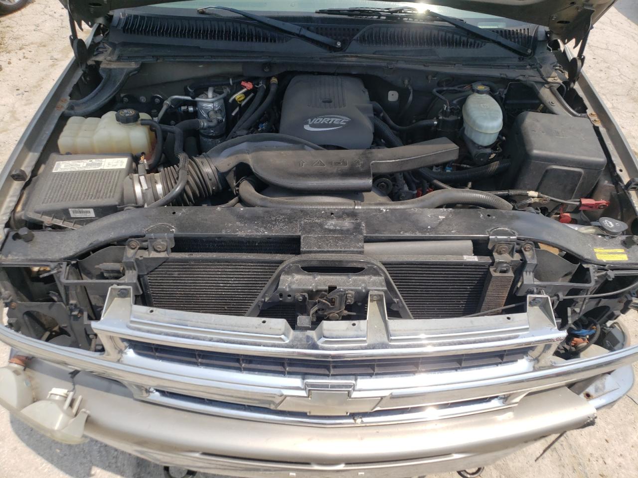 Photo 7 from auction – 2003 CHEVROLET SUBURBAN K with VIN 3GNFK16Z83G186426