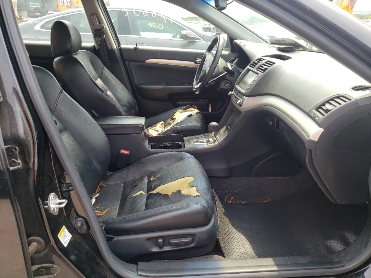 Photo 5 from auction – 2007 ACURA TSX with VIN JH4CL96947C021990