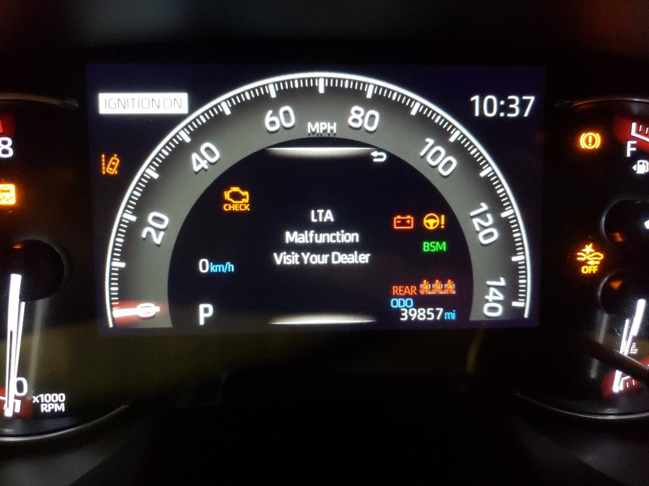 Photo 8 from auction – 2019 TOYOTA RAV4 LIMIT with VIN JTMN1RFVXKJ006847