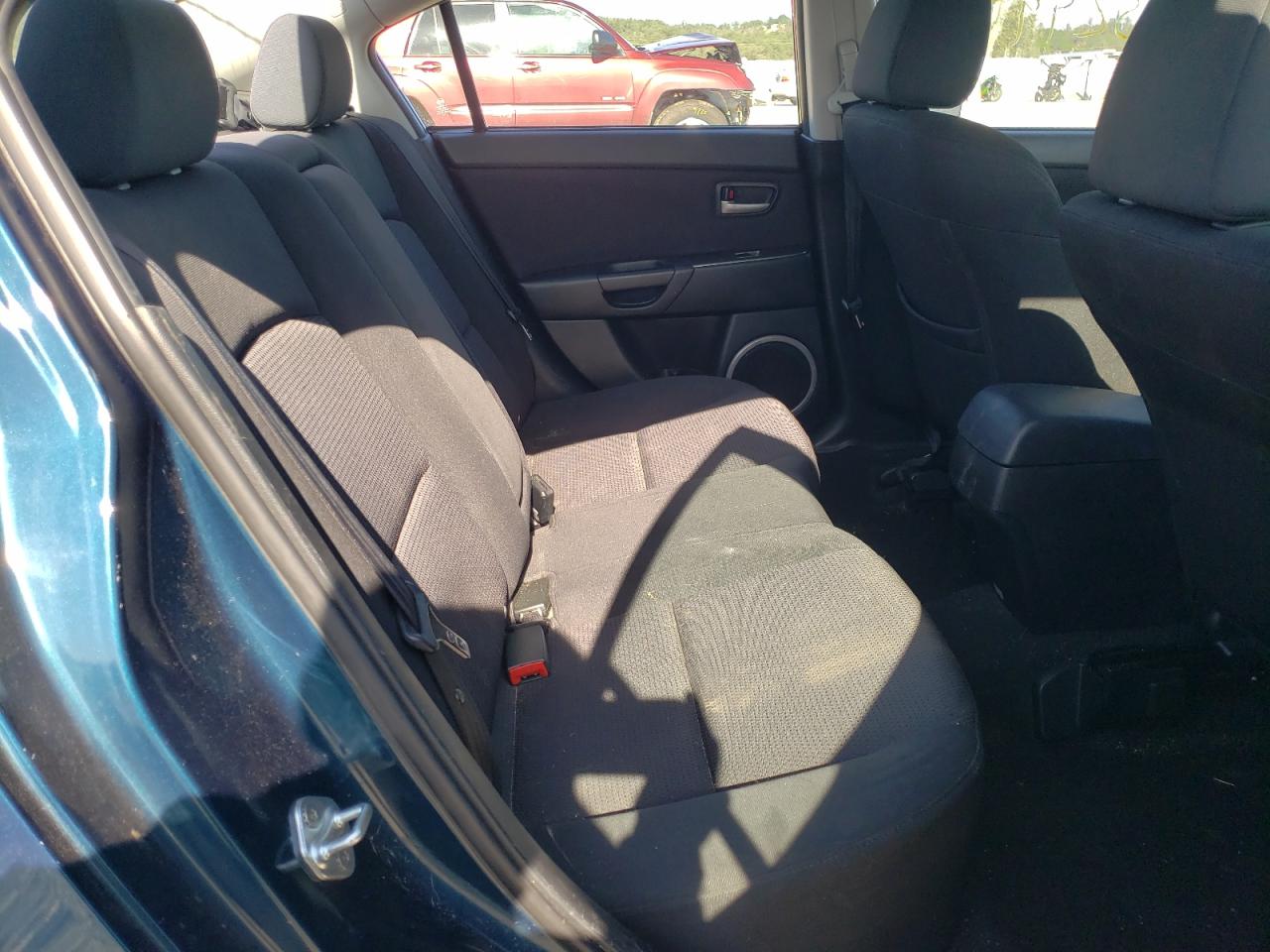 Photo 6 from auction – 2007 MAZDA 3 S with VIN JM1BK324771602502