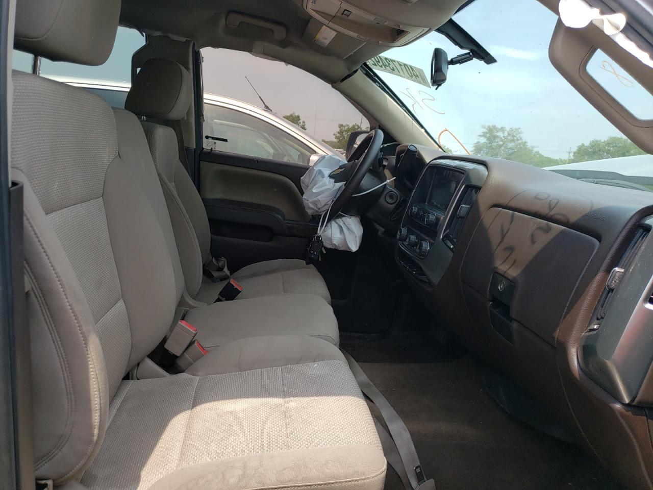 Photo 5 from auction – 2014 CHEVROLET SILVERADO with VIN 3GCUKREC4EG569648