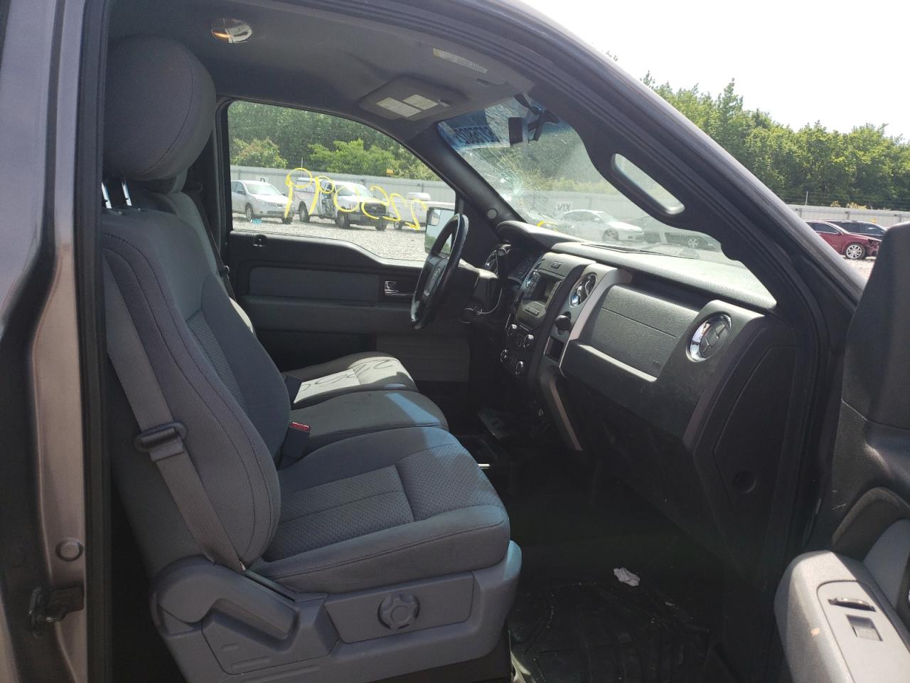 Photo 5 from auction – 2014 FORD F150 with VIN 1FTMF1CM0EKF22269