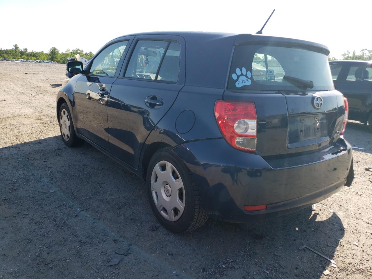 Photo 3 from auction – 2010 TOYOTA SCION XD with VIN JTKKU4B42AJ056997