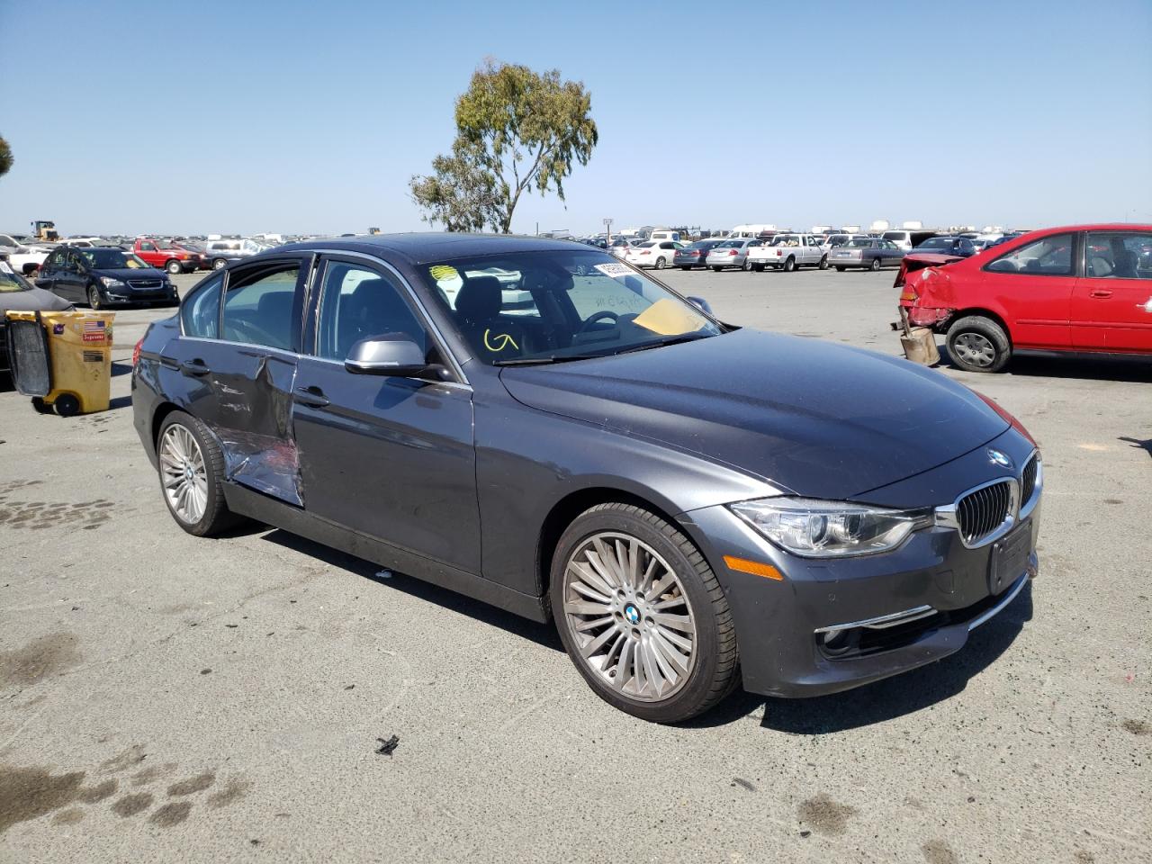 BMW ACTIVEHYBR 2013 with VIN WBA3F9C56DF145468 - Photo from auction